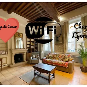 Guest house Coeur Vieux Lyon, 60 M2 Lumineux Confort, Lyon